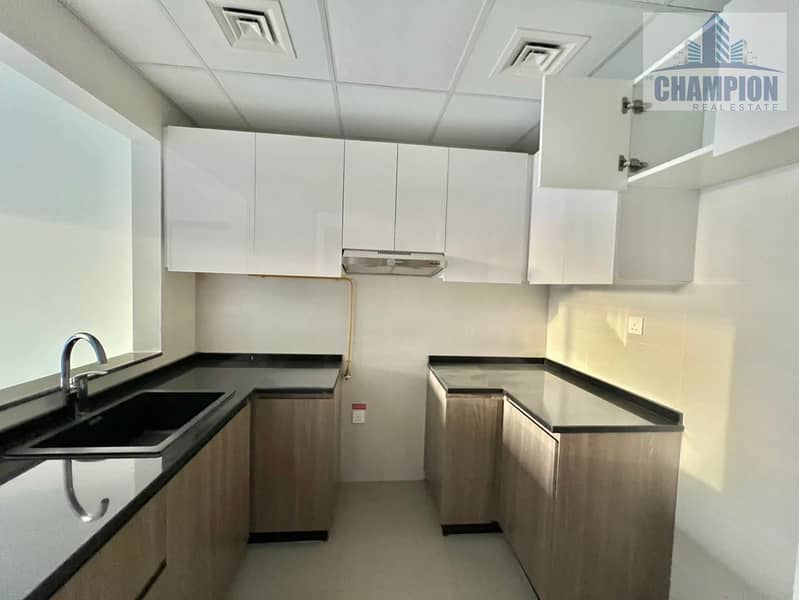 2 L Oliver 220 1 bhk - 11 of 14. jpeg