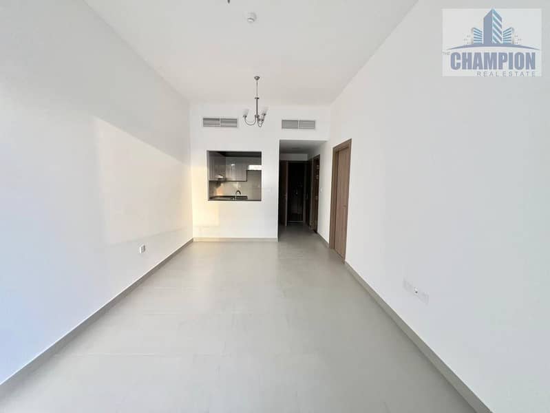 6 L Oliver 220 1 bhk - 10 of 14. jpeg