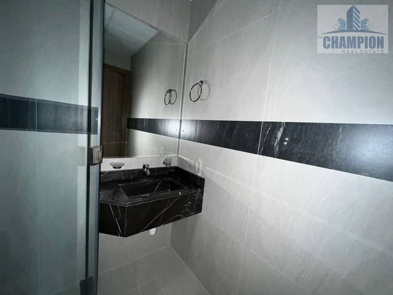 14 L OLIVER 208 1 bhk  - 10 of 19. jpeg