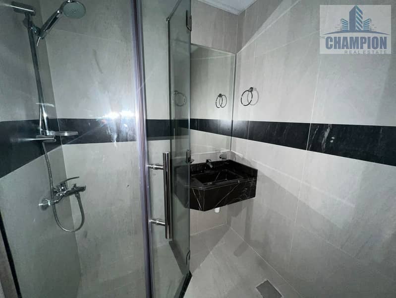 15 L OLIVER 208 1 bhk  - 12 of 19. jpeg