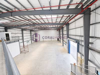 Warehouse for Rent in Jebel Ali, Dubai - Spacious Warehouse At 300KW Power | Prime Location Warehouse for Rent in Jebel Ali, Dubai - Spacious Warehouse At 300KW Power | Prime Location