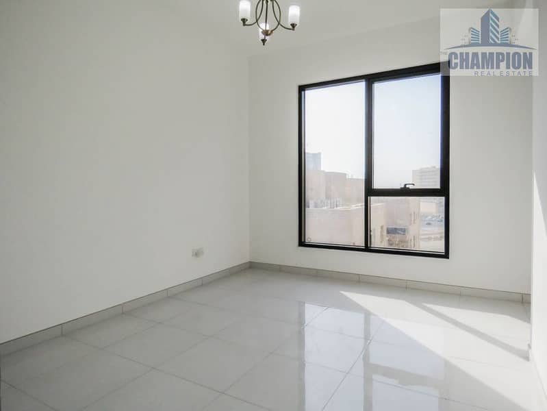 * Elegant & Spacious 3 BHK | Luxury Building | AED 100K