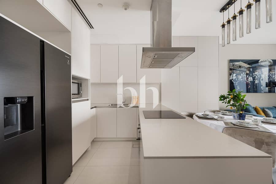 4 images image img