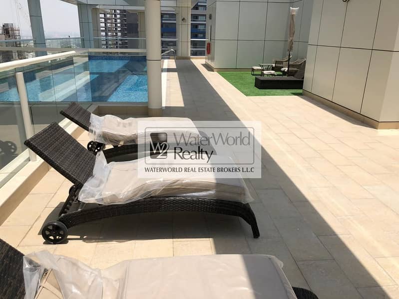 32 Roof Top Swimming Pool 1. jpg