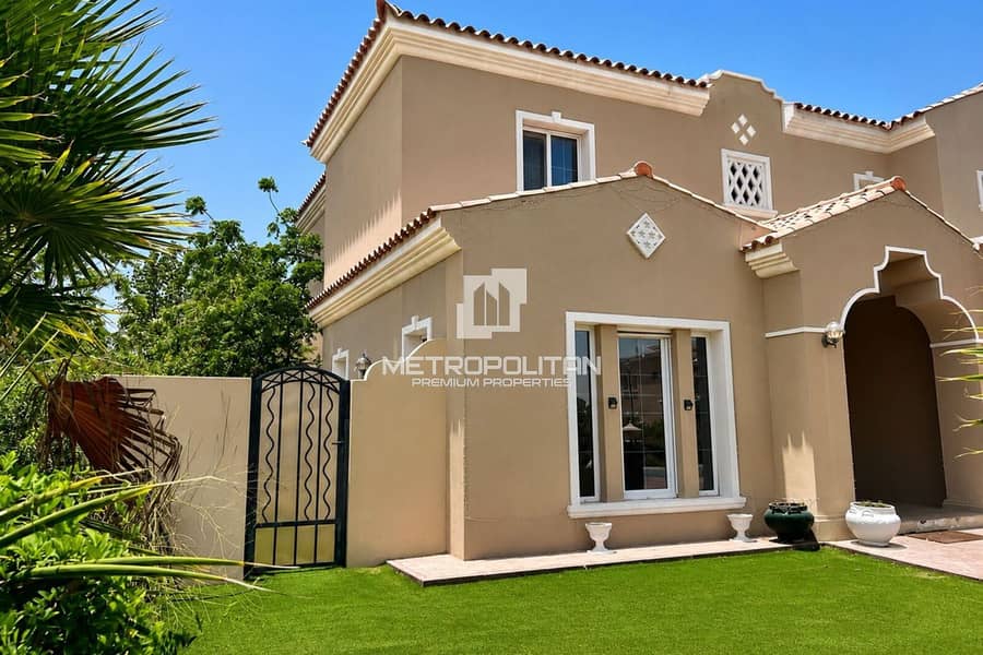 Coronado Villa | G+1 |W/Private Garden |Best Price Coronado Villa | G+1 |W/Private Garden |Best Price