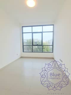 Close to Metro | open villas view | Store room