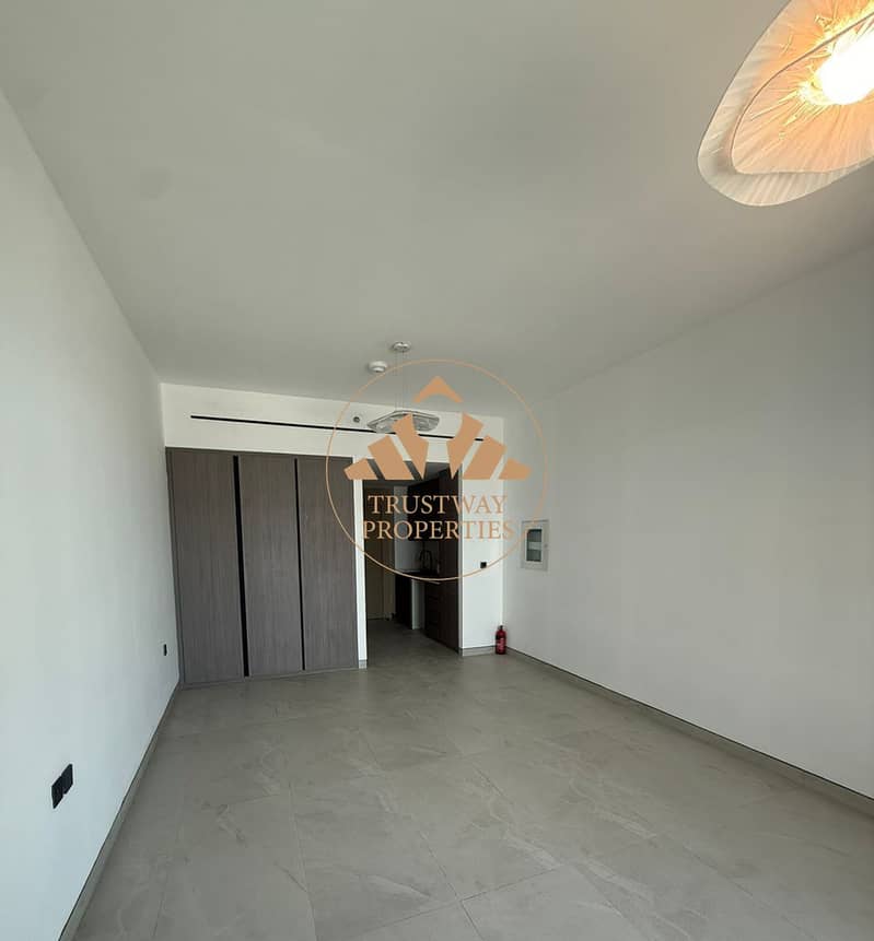 20 apt - Studio (2). jpg