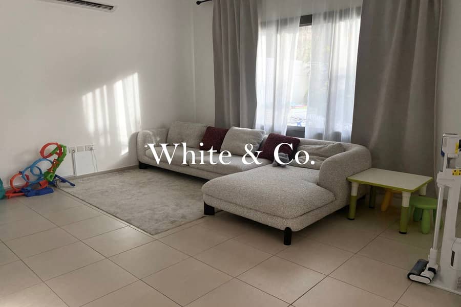 Spacious Well maintained | Prime Townhouse Spacious Well maintained | Prime Townhouse