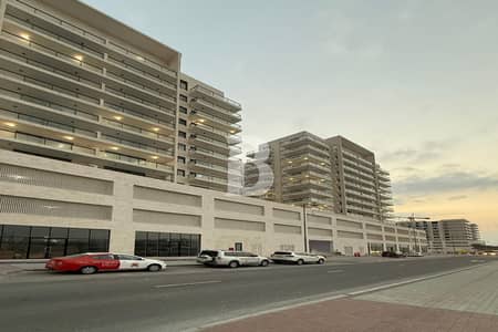 Shop for Rent in Al Furjan, Dubai - Prime Corner | High Footfall | Core and Shell Shop for Rent in Al Furjan, Dubai - Prime Corner | High Footfall | Core and Shell