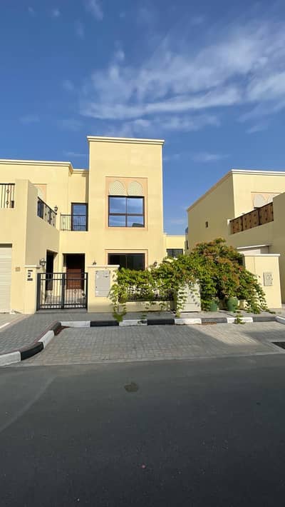 Villa de 4 chambres à à louer à Nad Al Sheba, Dubai - 1000939413. jpg Villa de 4 chambres à à louer à Nad Al Sheba, Dubai - 1000939413. jpg