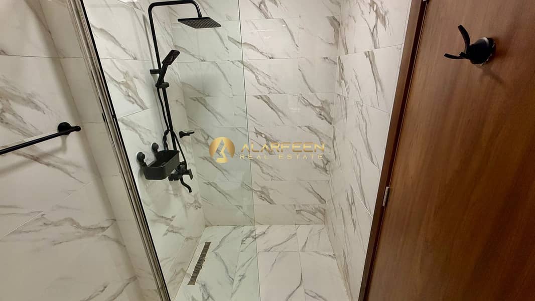 Unfurnished Studio | Pantheon Elysee III | Balcony & Community Facilities - Image 6