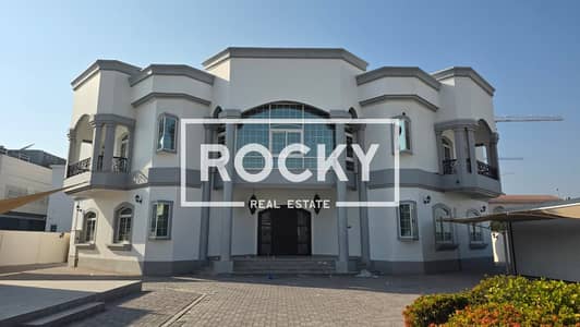 5 Bedroom Villa for Rent in Umm Al Sheif, Dubai - WhatsApp Image 2026-05-07 at 3.47. 19 PM (2). jpeg 5 Bedroom Villa for Rent in Umm Al Sheif, Dubai - WhatsApp Image 2026-05-07 at 3.47. 19 PM (2). jpeg
