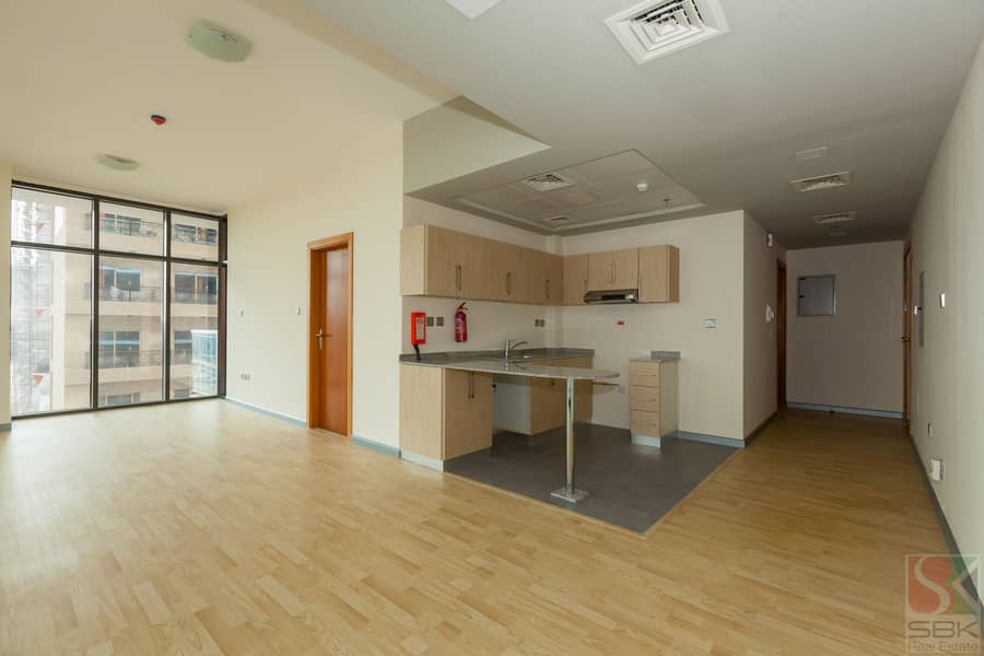 9 Binghatti Room 513-14. JPG