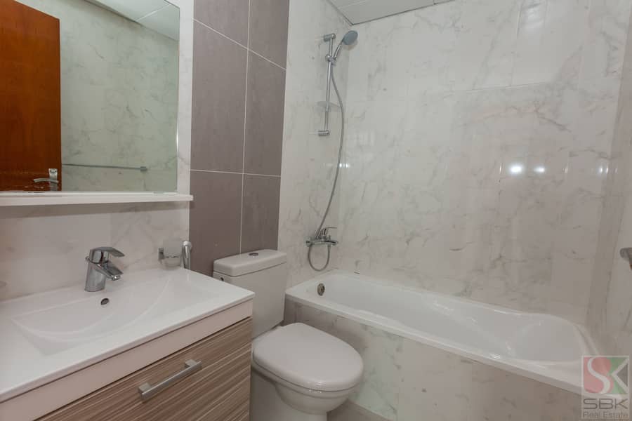 10 Binghatti Room 513-5. JPG