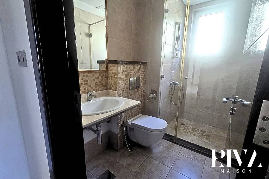18 RM LISTING PHOTOS_20260415_165335_0011. png
