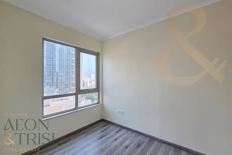 Large 2 Bedroom | Upgraded | Lake and Burj View Large 2 Bedroom | Upgraded | Lake and Burj View