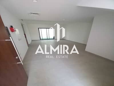 2 Bedroom Townhouse for Sale in Al Ghadeer, Abu Dhabi - WhatsApp Image 2022-10-19 at 3.28. 06 PM. jpeg 2 Bedroom Townhouse for Sale in Al Ghadeer, Abu Dhabi - WhatsApp Image 2022-10-19 at 3.28. 06 PM. jpeg