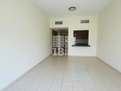 Studio for Rent in Discovery Gardens, Dubai - image_0