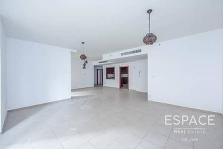 Well Priced 3 Bed in Low Floor | Vacant Well Priced 3 Bed in Low Floor | Vacant