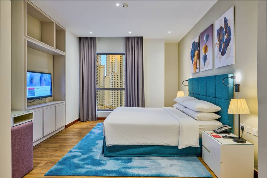 5 Bedroom 1. jpg