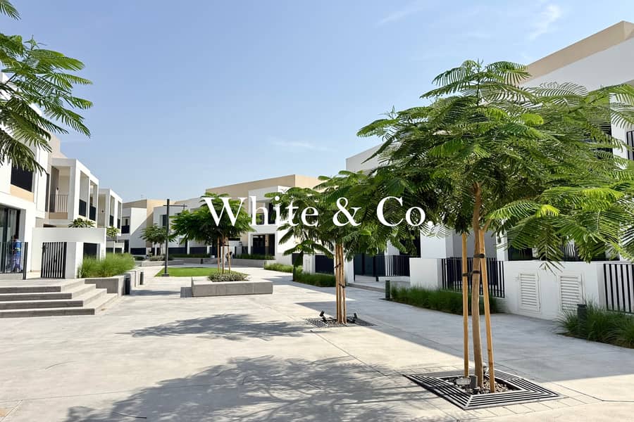 Park Location | Single Row | Large Layout Park Location | Single Row | Large Layout