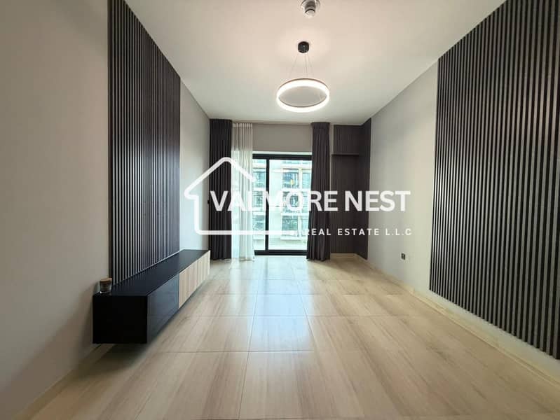 Spacious studio I Pool and amenity's view I Prime spot - Image 4