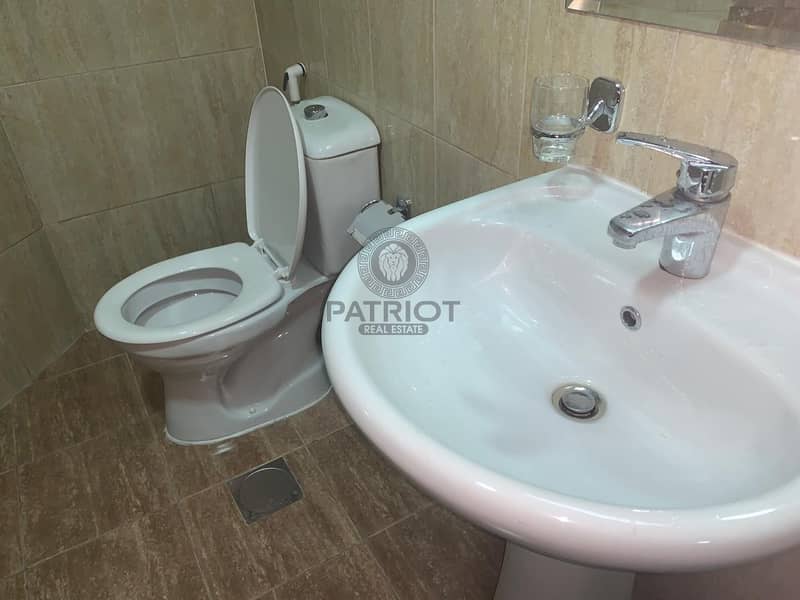 38 Studio apartment in Dubai Gate 2 new building few mints walk to metro station.