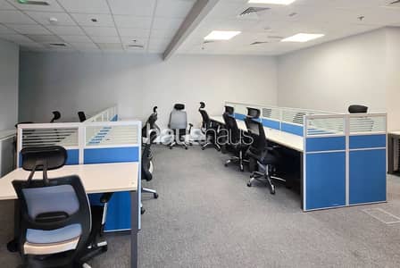 Office zum zur Miete in Business Bay, Dubai - Büro in Business Bay，Iris Bay, 299999 AED - 15119790