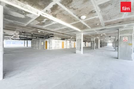 Office for Rent in Dubai South, Dubai - Premium Office Space | Shell And Core | Free Zone