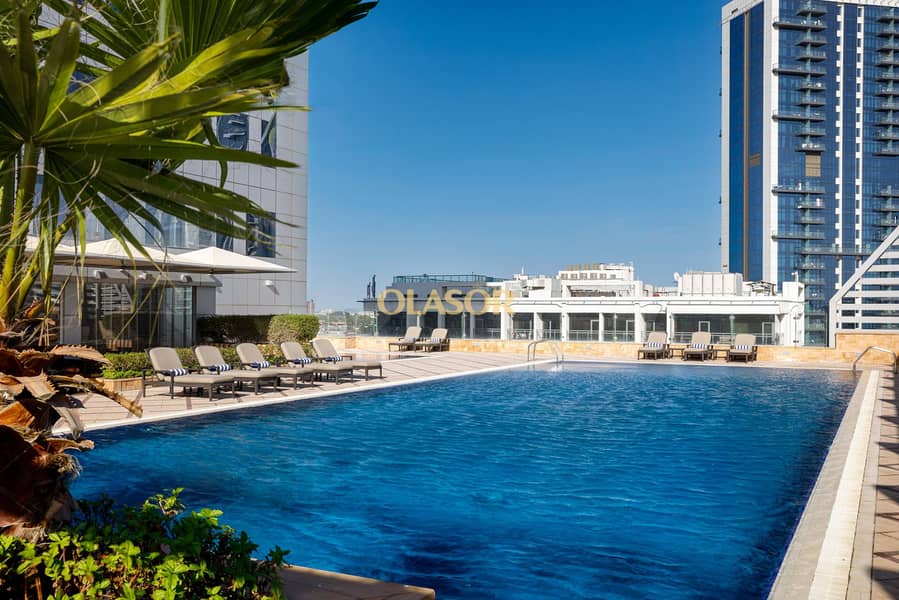 11 Swimming Pool 1. jpg