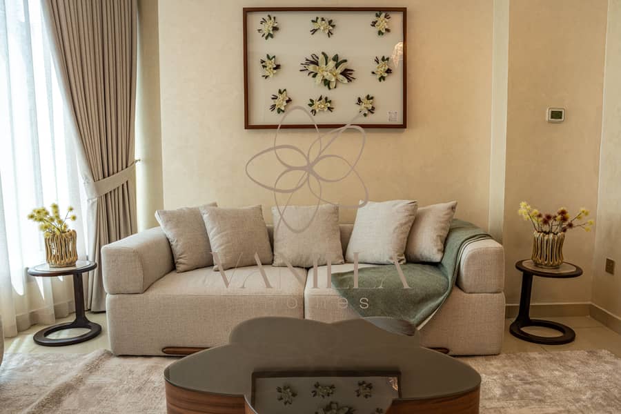 8 sun towers-vannila homes unit-5. jpg