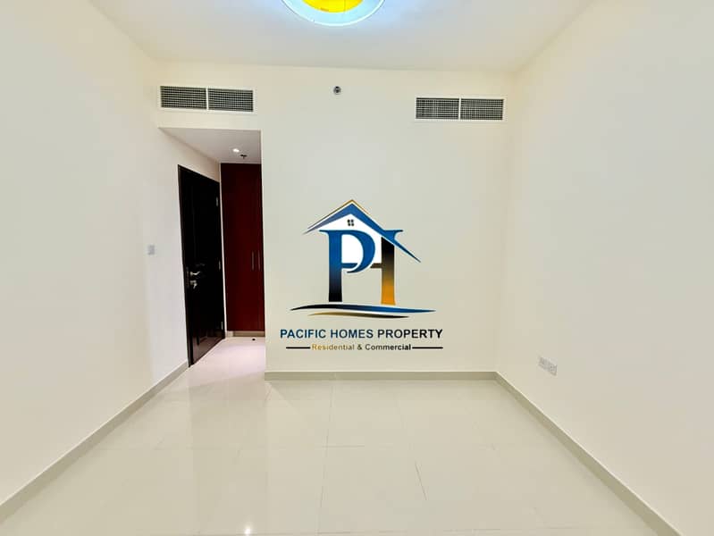 CLOSE TO POND PARK LUXURIOUS 1 BHK WITH 2 BATH GYM POOL PARKING