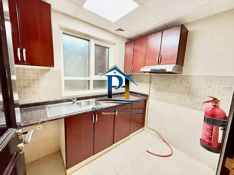 CLOSE TO POND PARK LUXURIOUS 1 BHK WITH 2 BATH GYM POOL PARKING - Image 8