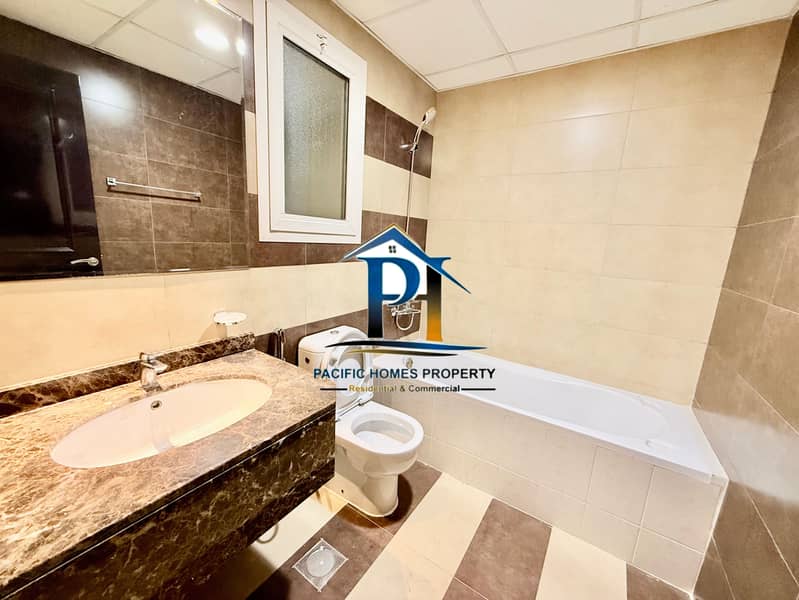 CLOSE TO POND PARK LUXURIOUS 1 BHK WITH 2 BATH GYM POOL PARKING - Image 10