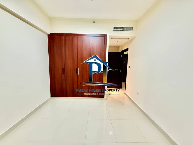 CLOSE TO POND PARK LUXURIOUS 2 BHK WITH 2 Bath GYM POOL PARKING