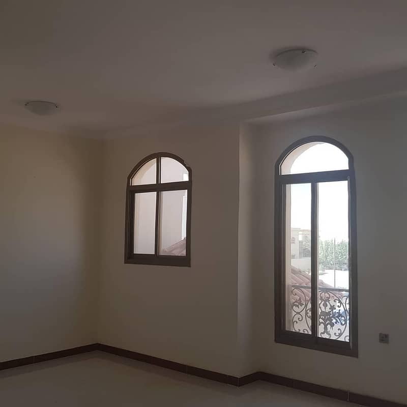 Villa for rent in Ajman, Rawda area, very spacious area and quiet area, super lux finishing with air conditioners, another piece of Sheikh Ammar Street