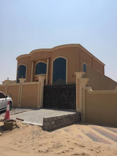 Villa for rent in Ajman, Al Raqayeb area, personal finishing, spacious area, first inhabitant with air conditioners Villa for rent in Ajman, Al Raqayeb area, personal finishing, spacious area, first inhabitant with air conditioners