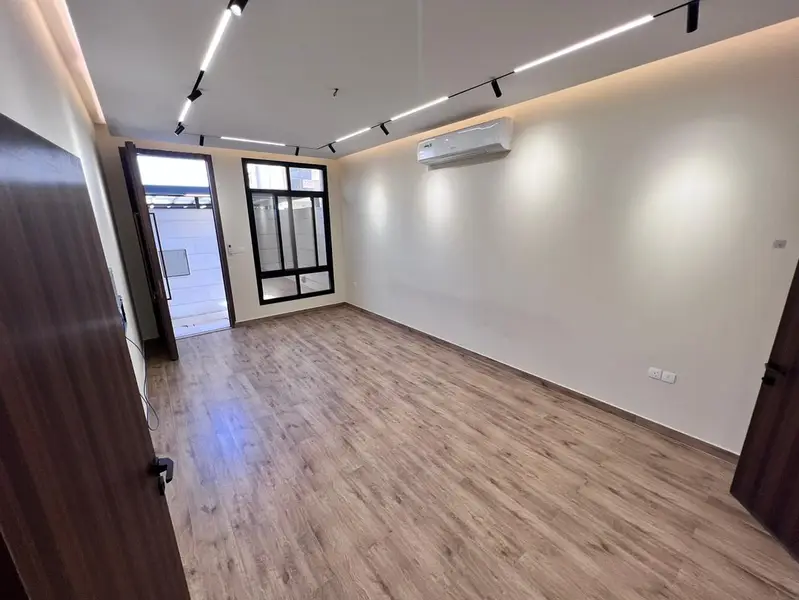 First-time tenant townhouse for annual rent in Al Bahia, Ajman - View 5