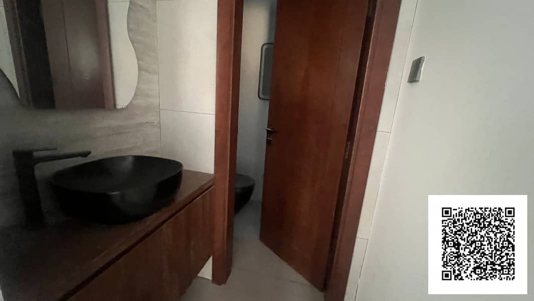 21 36bed311-000d-4edf-9776-79216887f7c6. jpg