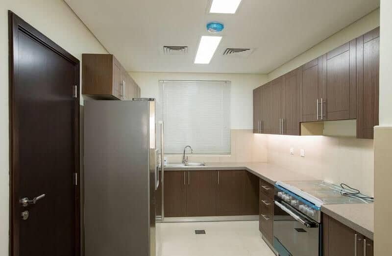 Large Corner Villa | 3BR + maid | Pool & Gym