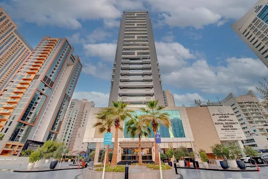 Marina View | All Bills Included | Spacious 1BR | Prime Location - Image 16