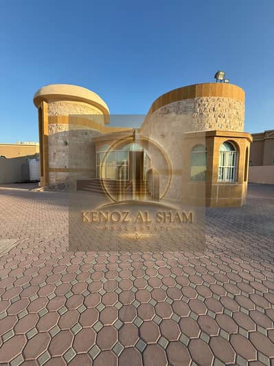 4 Schlafzimmer Villa zum zur Miete in Al Ramaqiya, Sharjah - 48361b93-6f1d-4e9b-839a-a42c2b83e081. jpg 4 Schlafzimmer Villa zum zur Miete in Al Ramaqiya, Sharjah - 48361b93-6f1d-4e9b-839a-a42c2b83e081. jpg