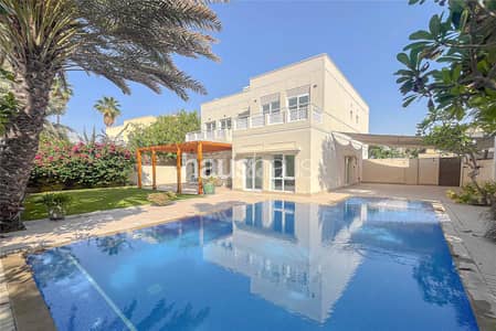5 Bedroom Villa for Sale in The Meadows, Dubai - Type 7 | Fully Upgraded | Vacant