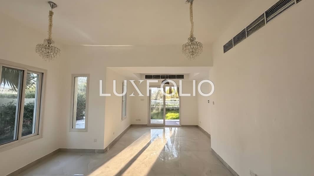Full Lake View | Renovated Type 2E | Study + Maid Full Lake View | Renovated Type 2E | Study + Maid