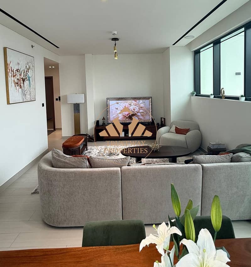 2 apt (1). jpg