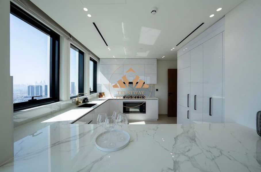 9 apt - kitchen (1). jpg