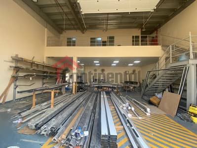 Warehouse for Rent in Al Sajaa Industrial, Sharjah - e75749d8-d138-4fd1-b152-bcda770aef07. jpg Warehouse for Rent in Al Sajaa Industrial, Sharjah - e75749d8-d138-4fd1-b152-bcda770aef07. jpg