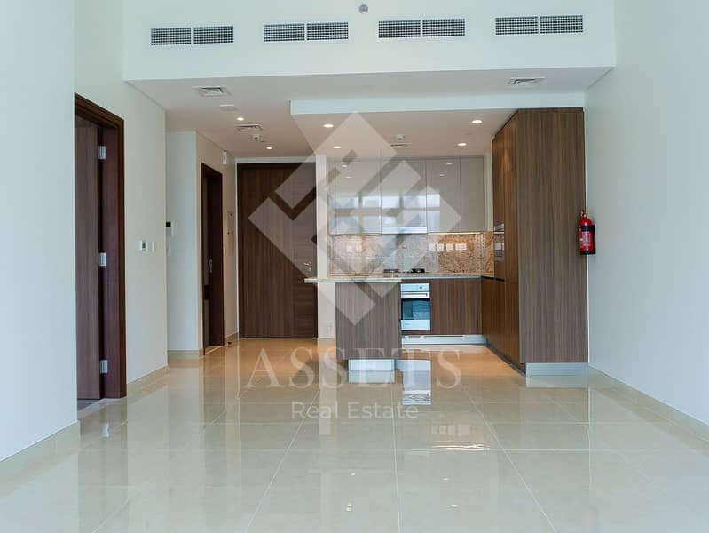 3 Kitchen-02. jpg