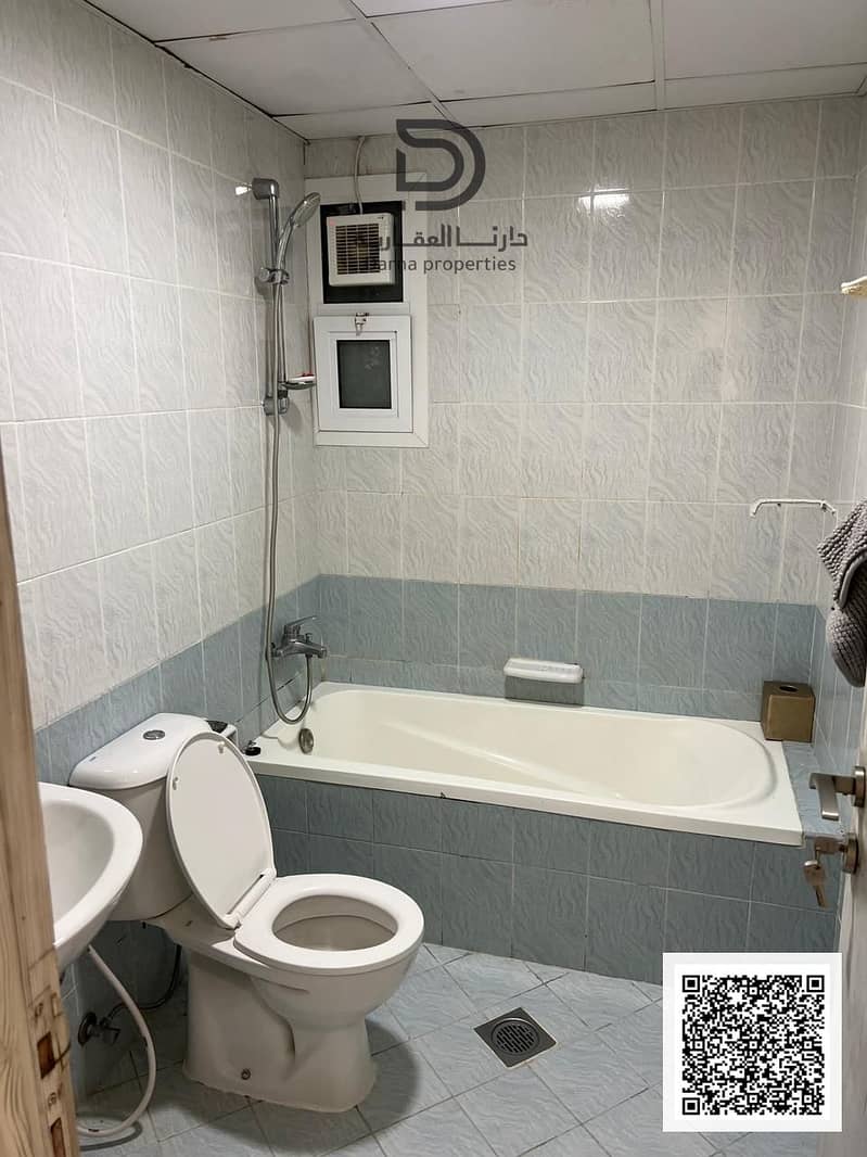 3 property_qr_8. png