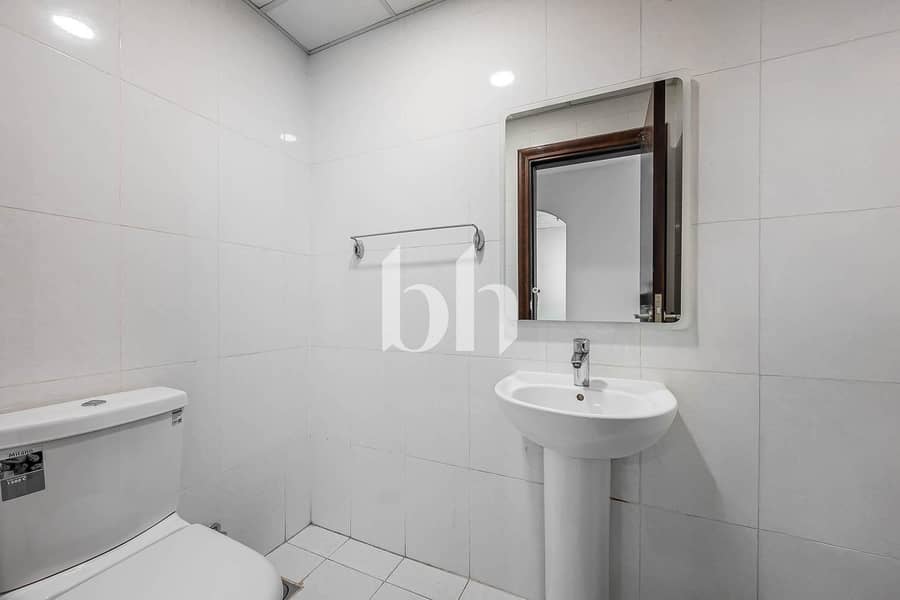 8 images image img